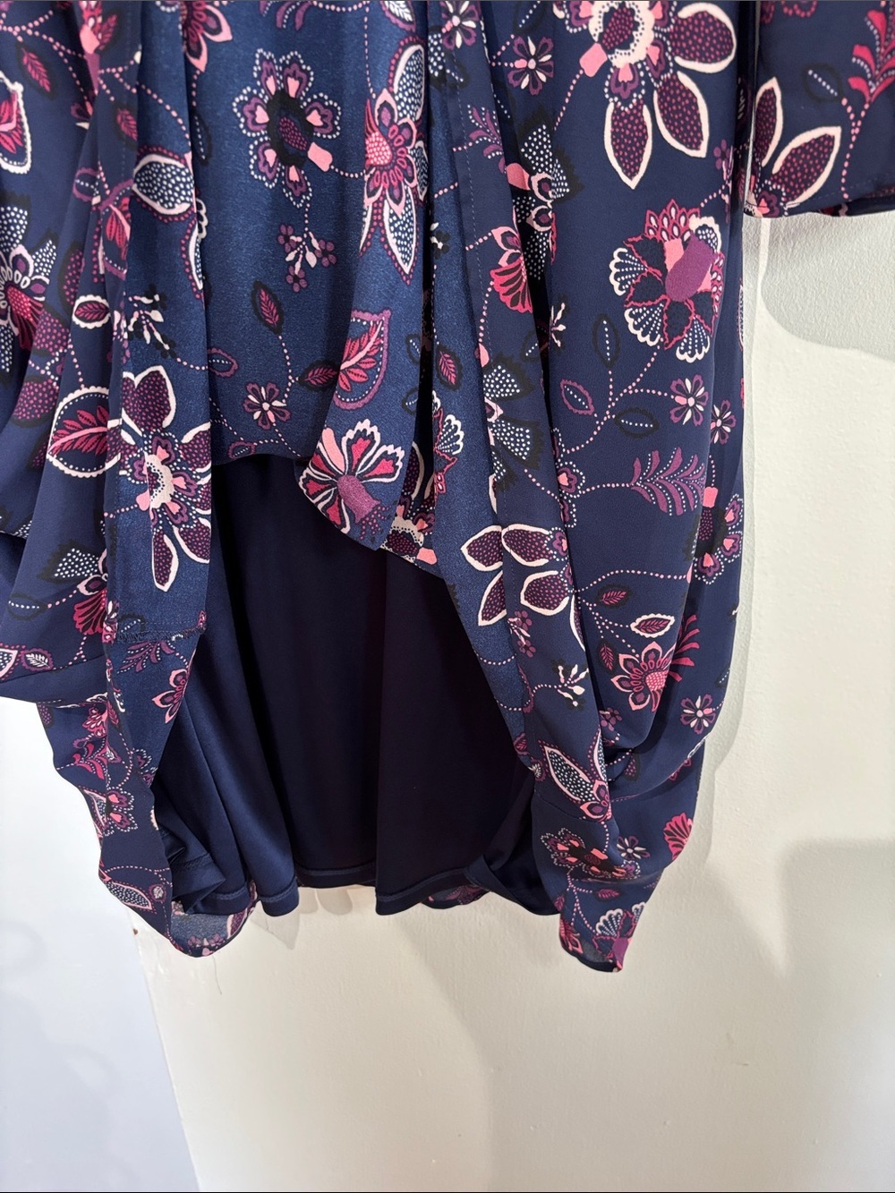 Reitmans XL Navy Floral Midi Dress with Pink Accents - Picture 5 of 7